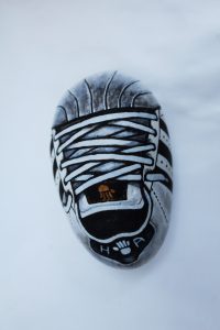 Zapato Deportiva de Piedra