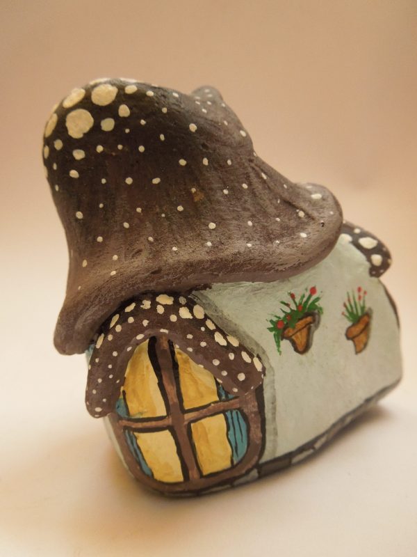 Piedra Pintada Casa Duende - Huella Artistica