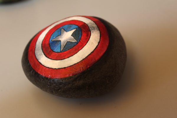 Piedra Pintada - el escudo de Capitán América