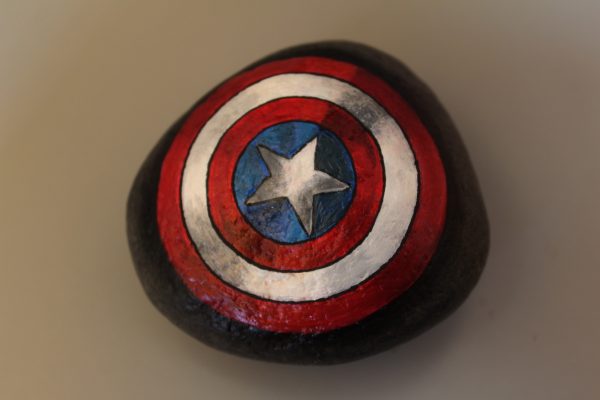 Piedra Pintada - el escudo de Capitán América